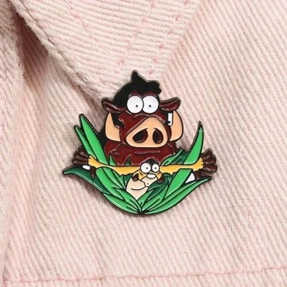 Lion King funny timon pumba Disney collectible enamel pin brooch charm purse bag